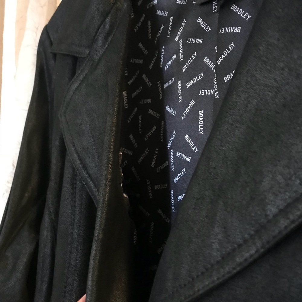 Leather jacket - Picture 4 of 5